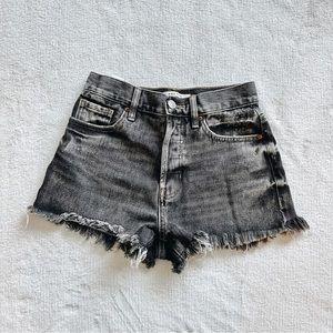 PacSun Black Faded Vintage High Rise Distressed Shorts Size 24